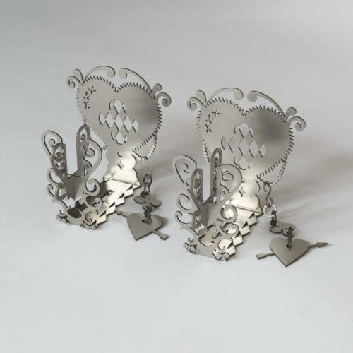 THE TRINKET CANDLE HOLDER